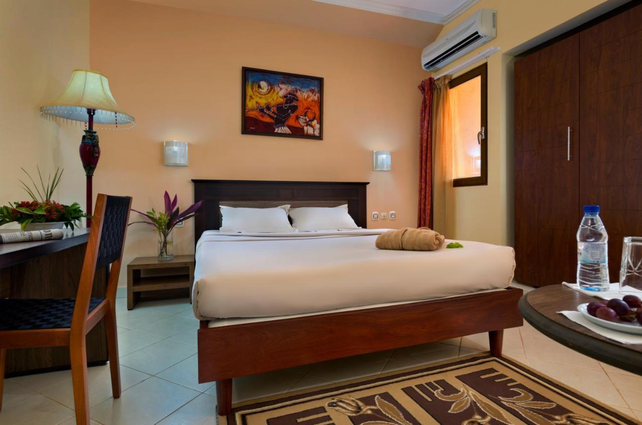 Dunia Hotel Μπισσάου Εξωτερικό φωτογραφία