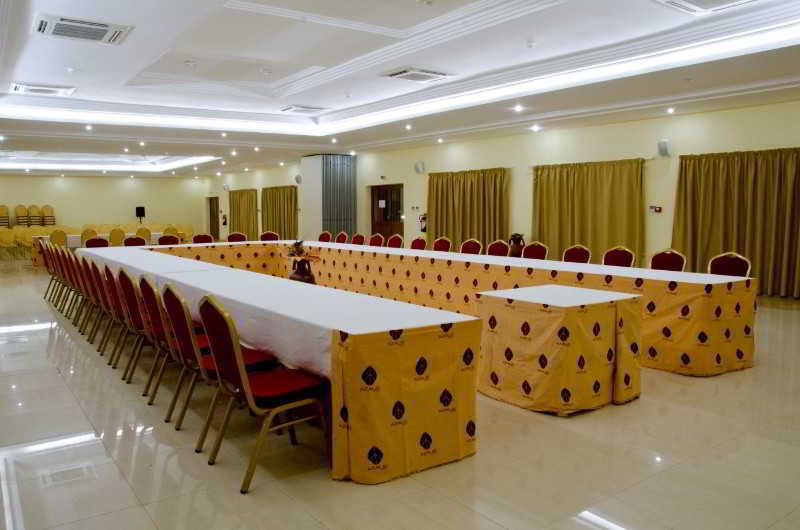 Dunia Hotel Μπισσάου Εξωτερικό φωτογραφία