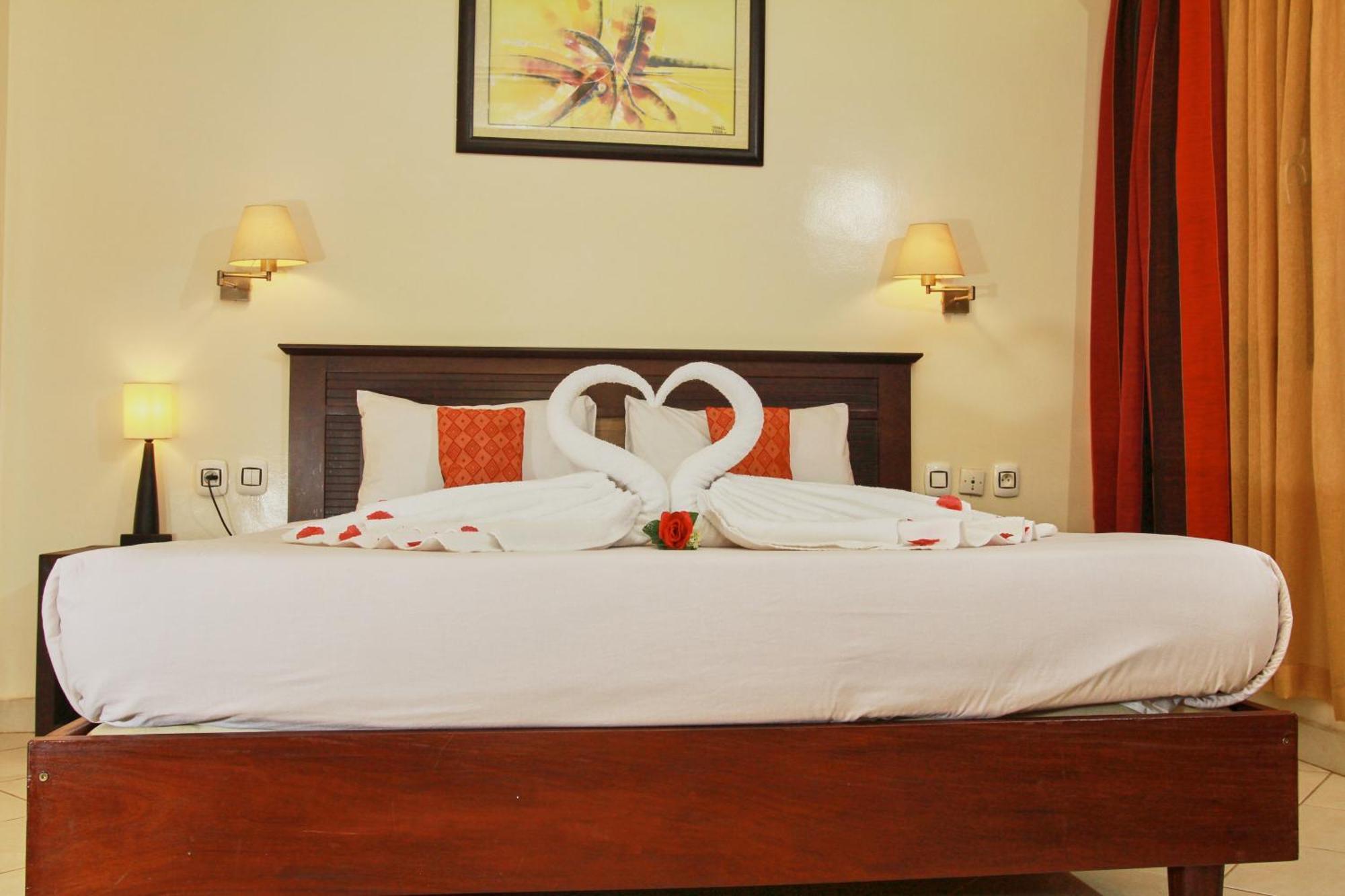 Dunia Hotel Μπισσάου Εξωτερικό φωτογραφία