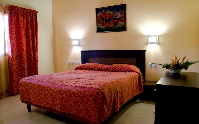 Dunia Hotel Μπισσάου Εξωτερικό φωτογραφία