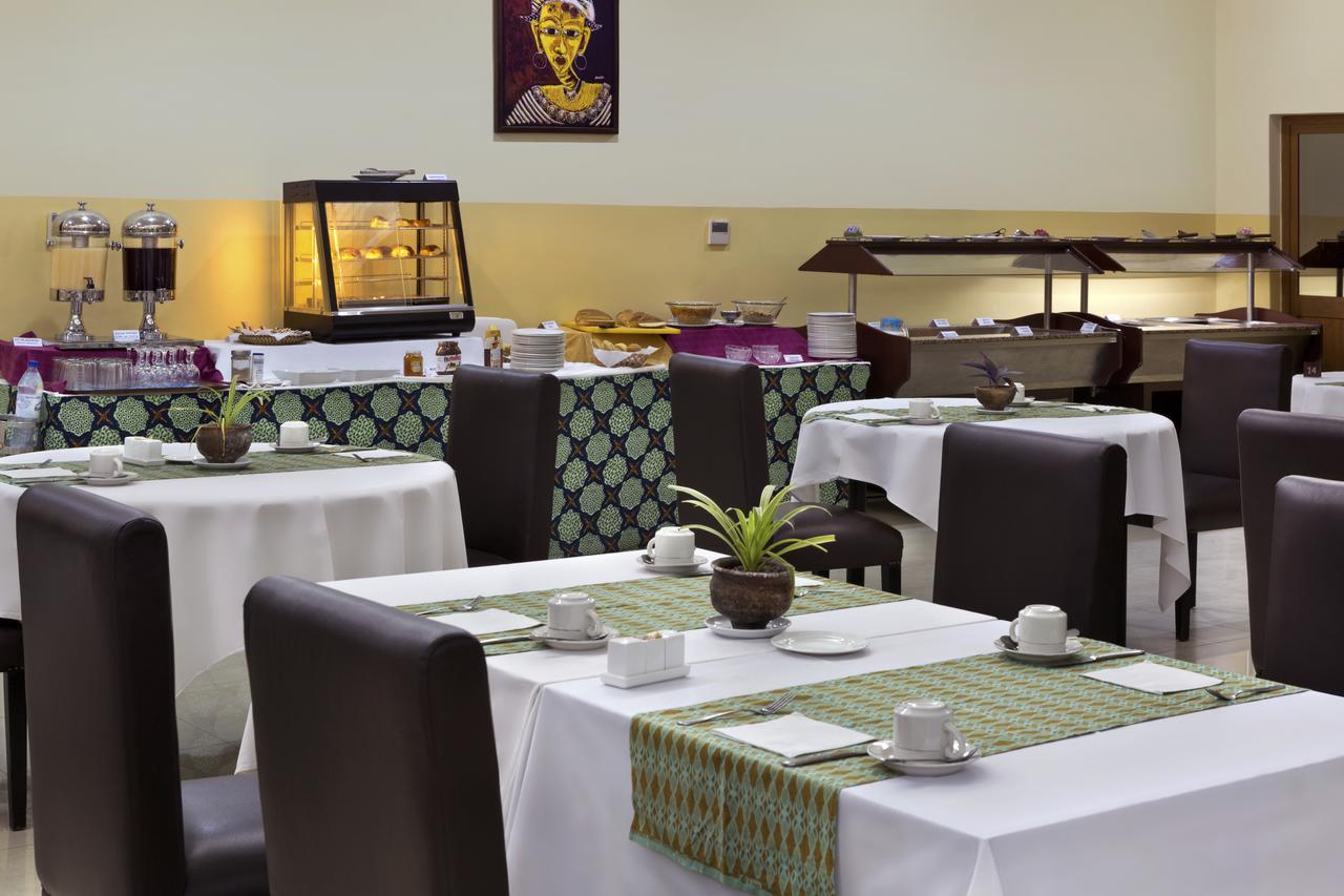 Dunia Hotel Μπισσάου Εξωτερικό φωτογραφία