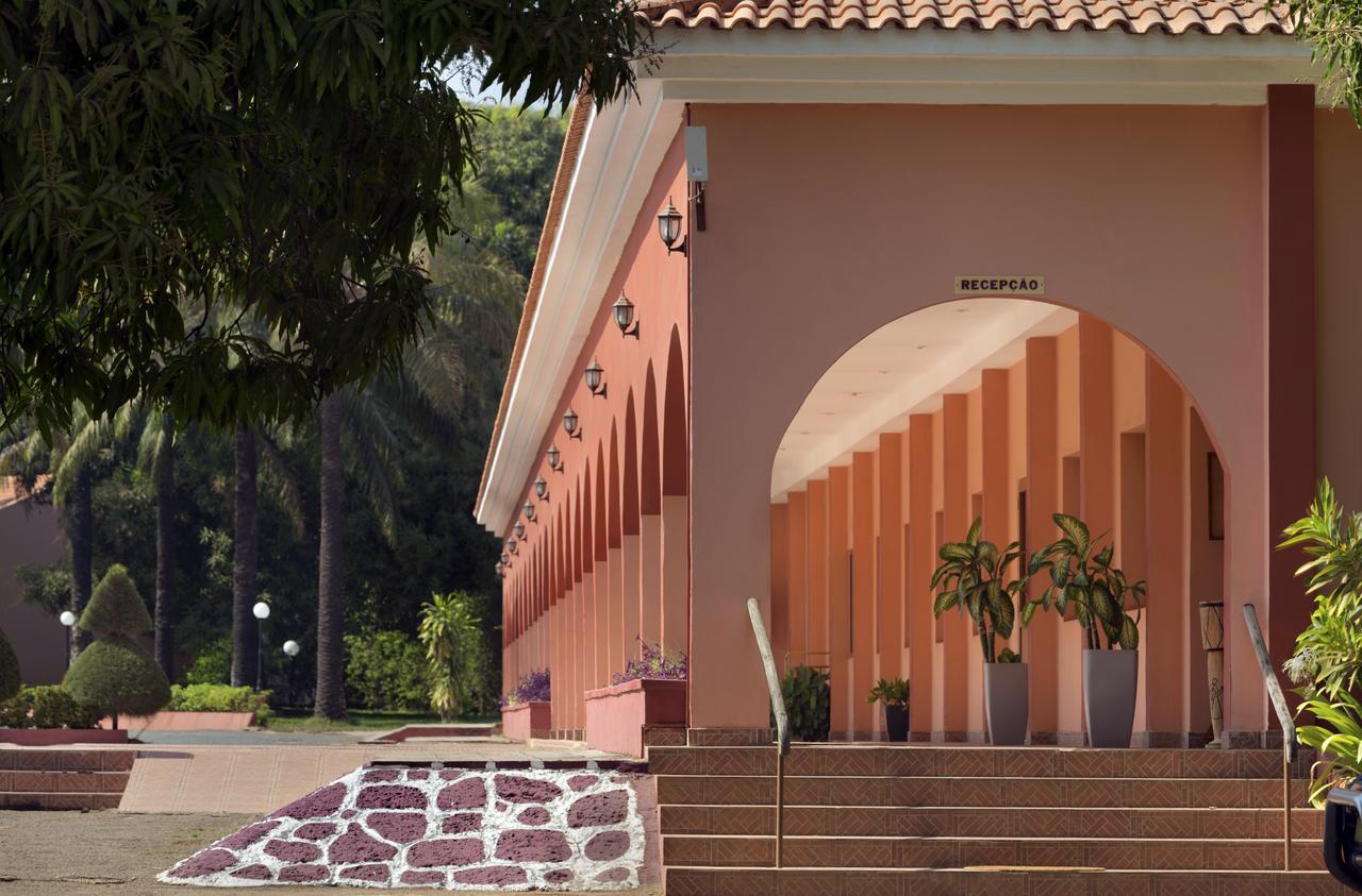 Dunia Hotel Μπισσάου Εξωτερικό φωτογραφία