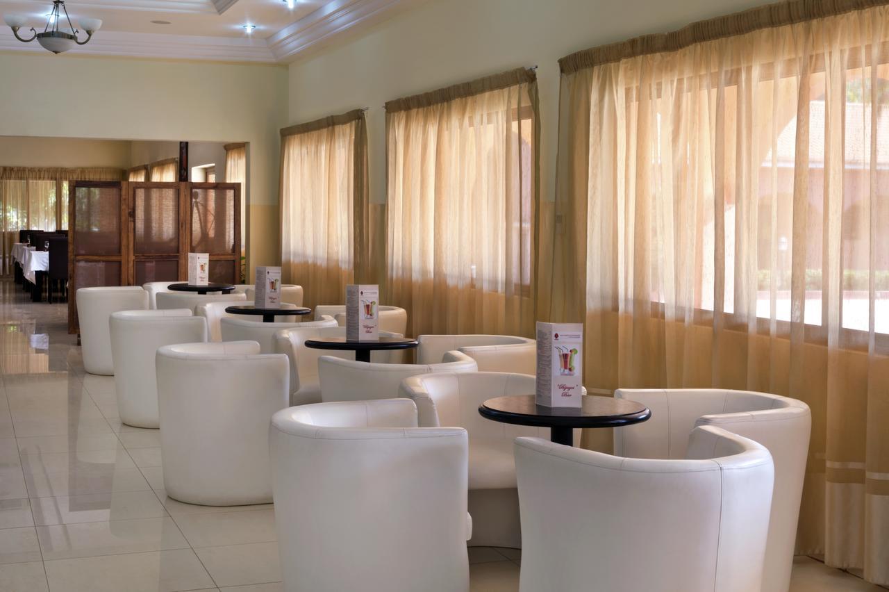 Dunia Hotel Μπισσάου Εξωτερικό φωτογραφία